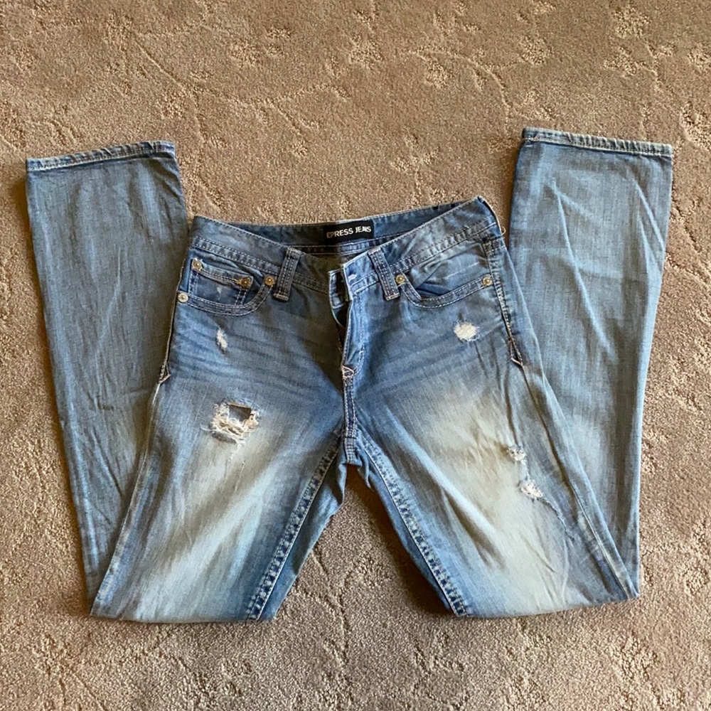 Barely boot express jeans size 6